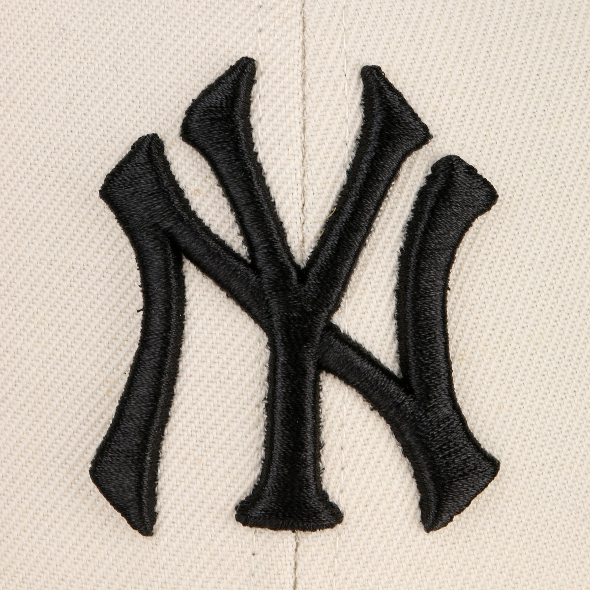 New York Yankees MVP Snapback Cap